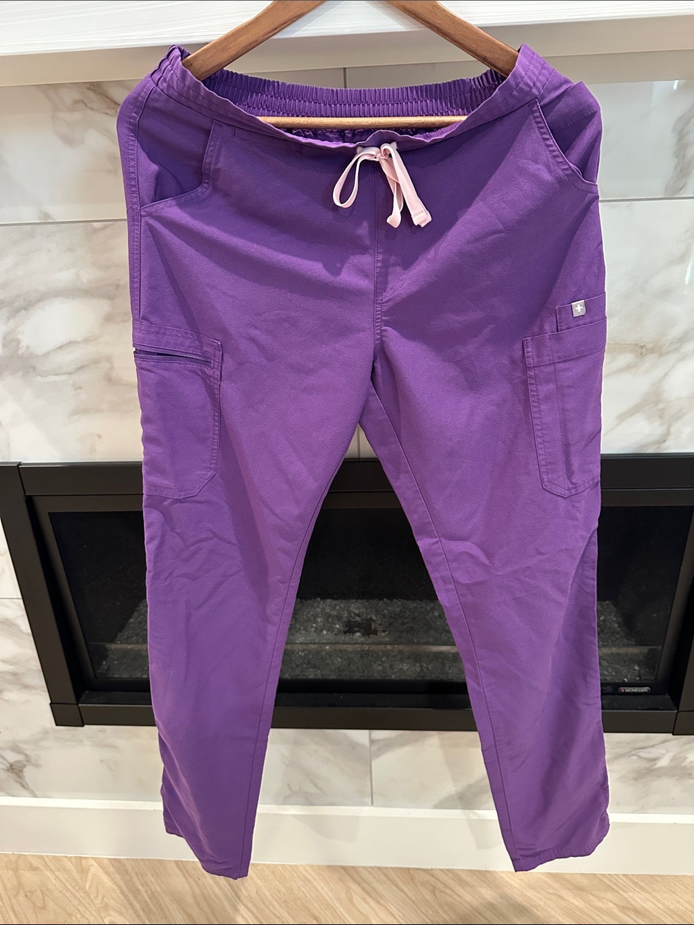 FIGS Women’s Purple Drawstring Scrub Pants Size Small Tall